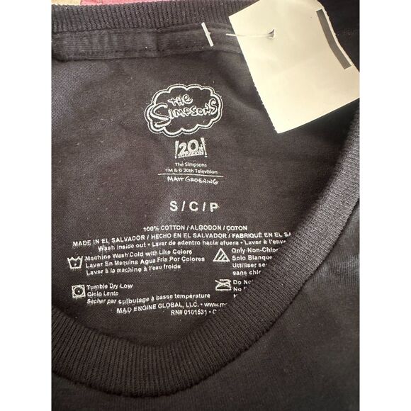 New with Tag The Simpsons Men's Bart Simpson T-Shirt Black Kwik E Mart Sz Small - Picture 3 of 3